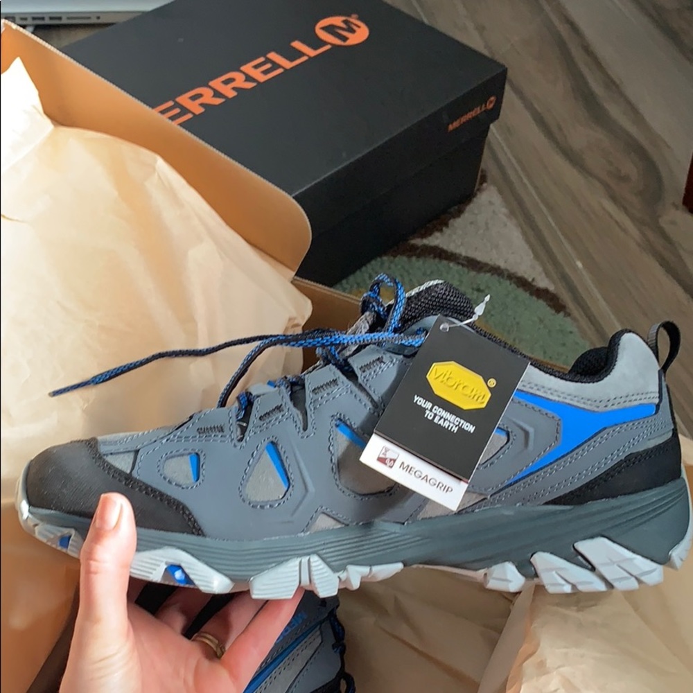 New in Box Mens Merrell Trail Shoes